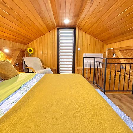Apartments Sanja Rakovica Bagian luar foto