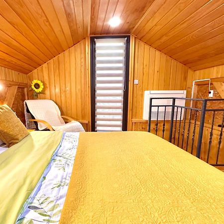Apartments Sanja Rakovica Bagian luar foto